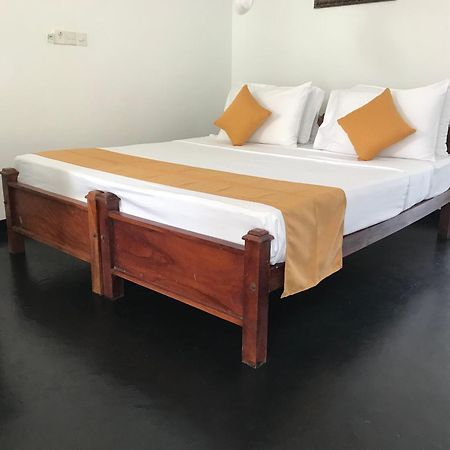 Sunray Beach House Tangalle Εξωτερικό φωτογραφία