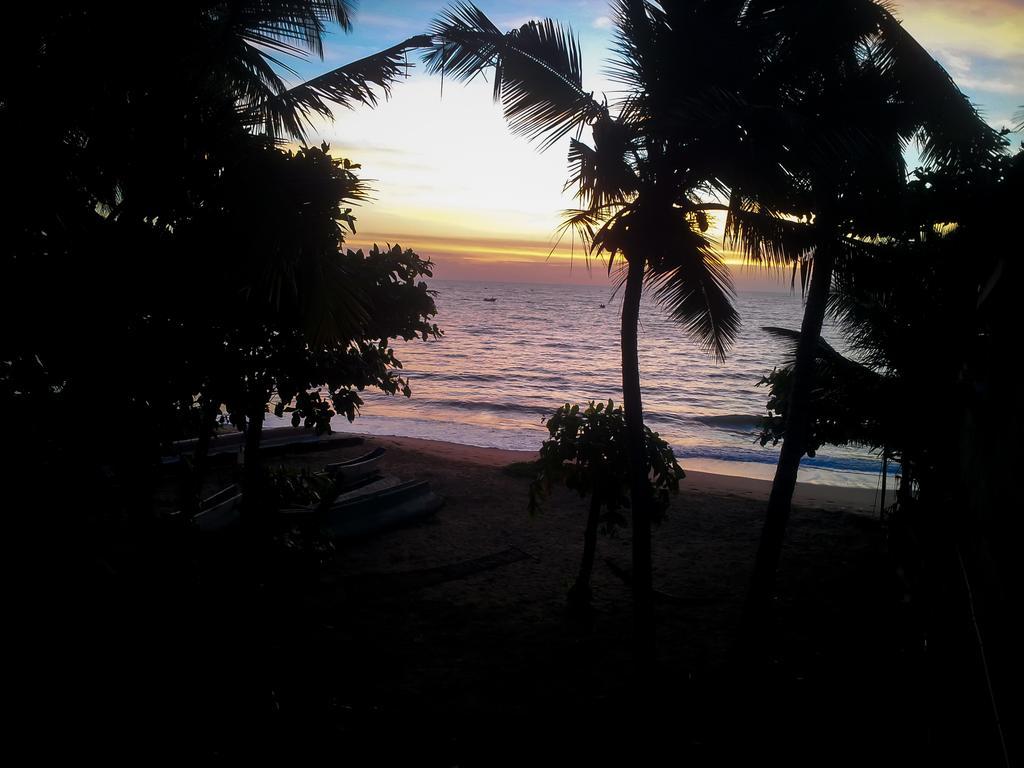 Sunray Beach House Tangalle Εξωτερικό φωτογραφία
