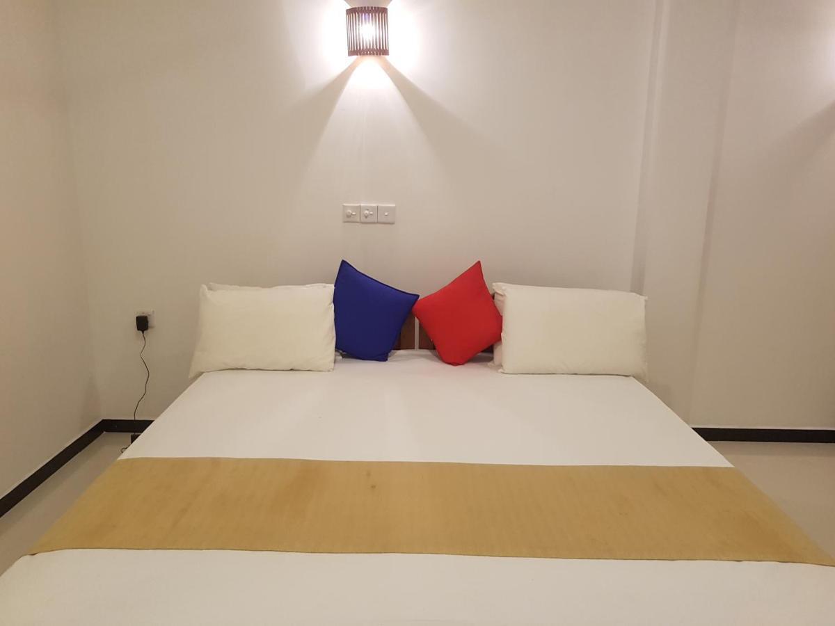 Sunray Beach House Tangalle Εξωτερικό φωτογραφία