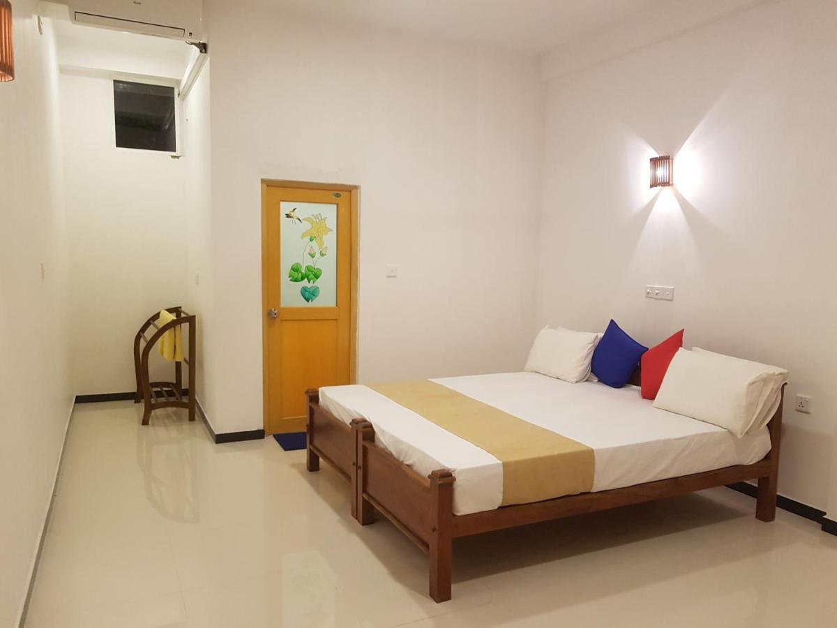 Sunray Beach House Tangalle Εξωτερικό φωτογραφία